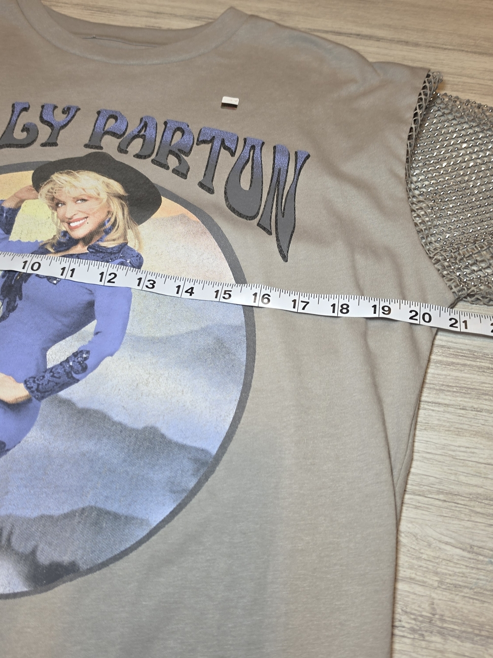 Dolly Registered Trademark Dolly Parton Shirt Women's Gray Size XS C5 - Picture 2 of 6